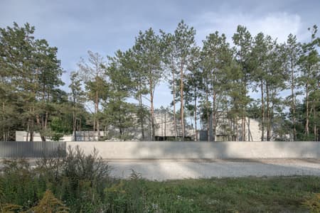 Multi-Unit House